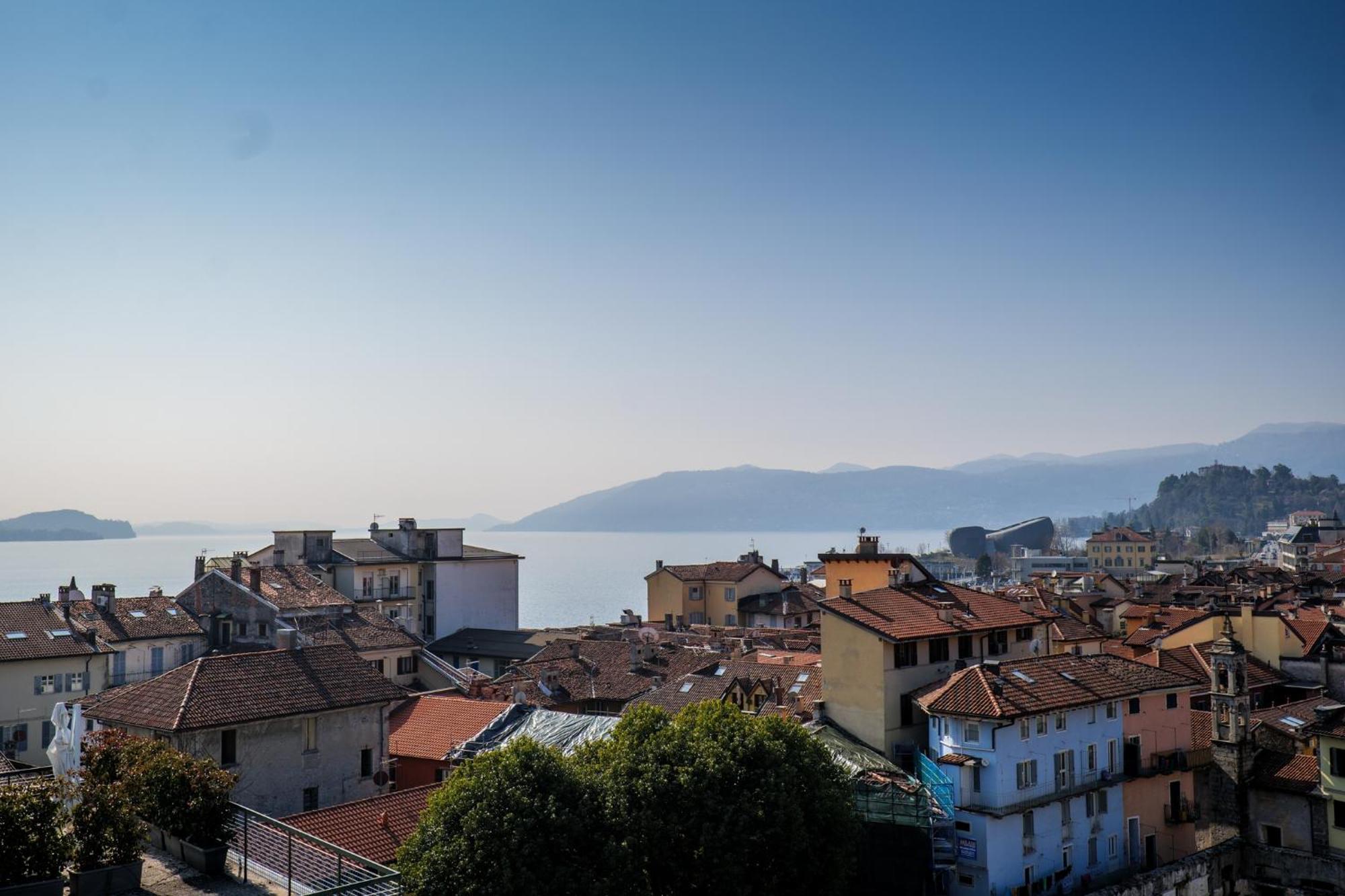 L'Attico Di Susanna Verbania Kültér fotó